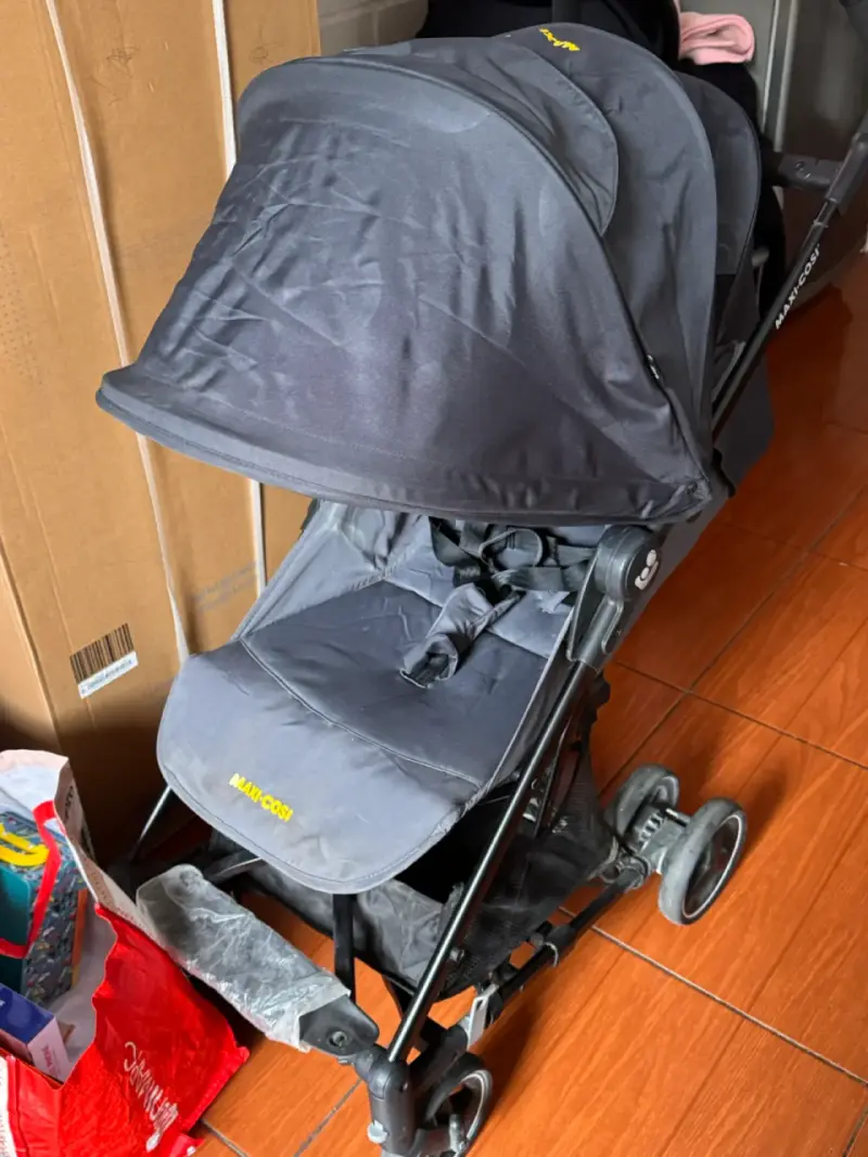 Coche de bebé Maxi-Cosi plegable negro