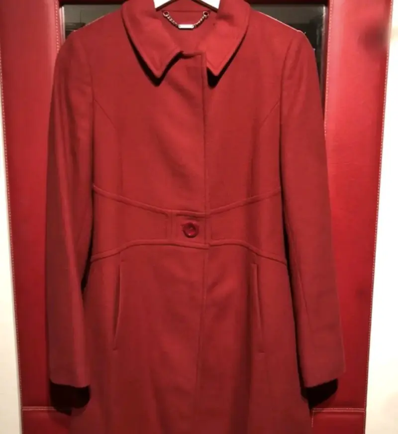 Abrigo rojo elegante Laura Ashley para mujer - 1