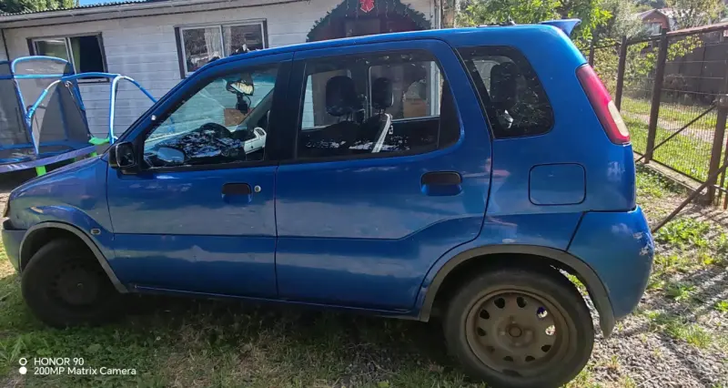 Suzuki Ignis 2006 azul en venta - 2