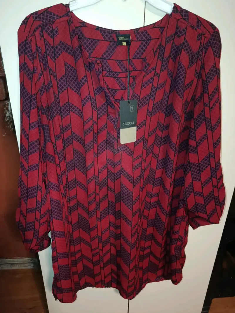 Blusa estampada roja y negra Scocci talla L - 1