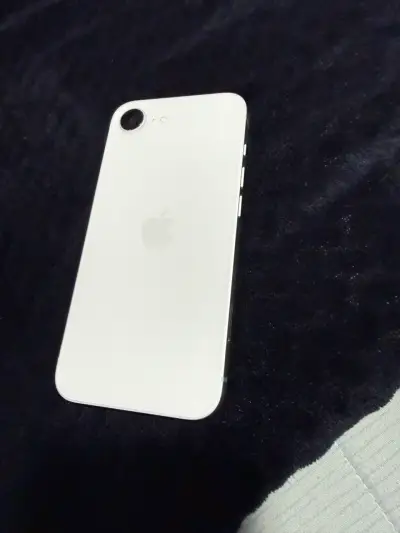 iPhone 17e - miniatura 1