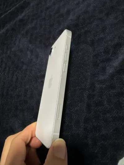 iPhone 17e - miniatura 3