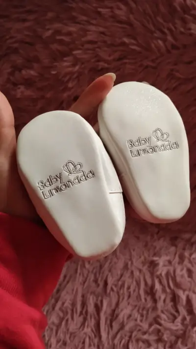 Zapatillas para bebe - miniatura 3