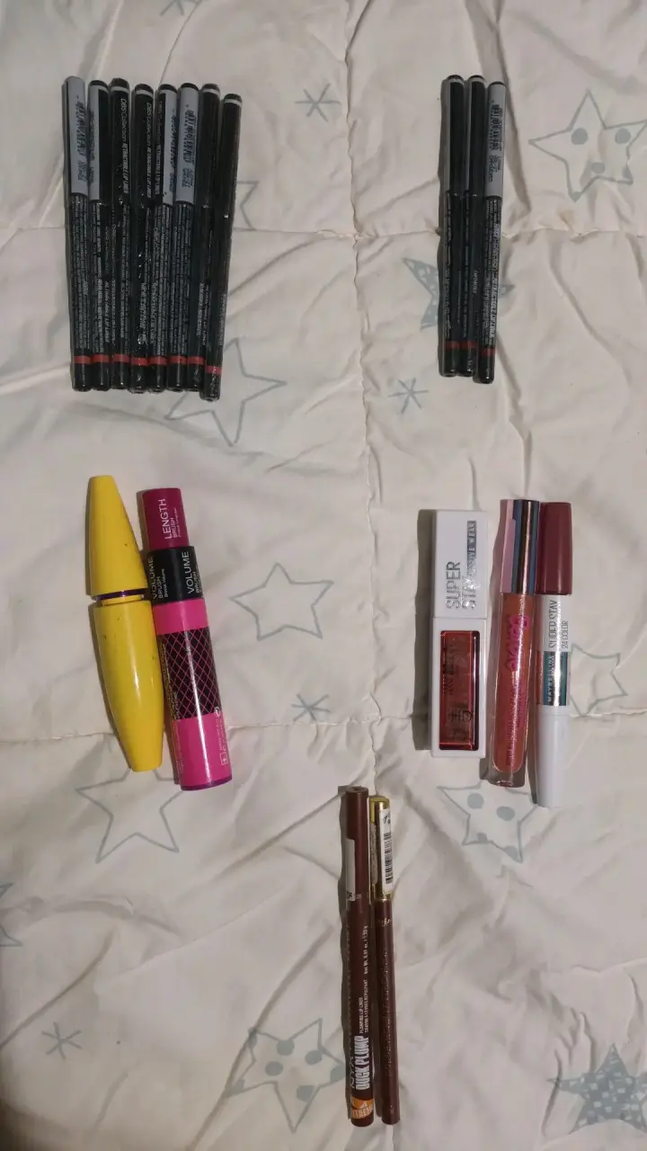 Set de delineadores de labios NYX y L'Oréal - 1