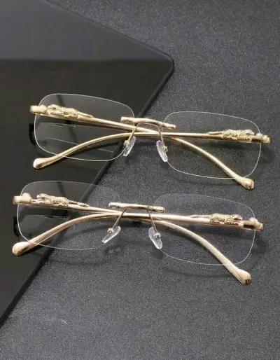 Elegantes anteojos de lectura dorados - miniatura 4