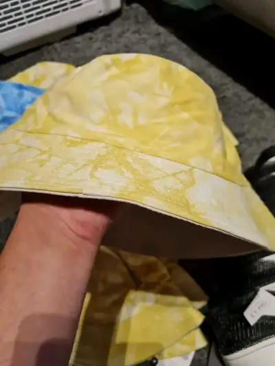 Gorras con diseño bordado - miniatura 5