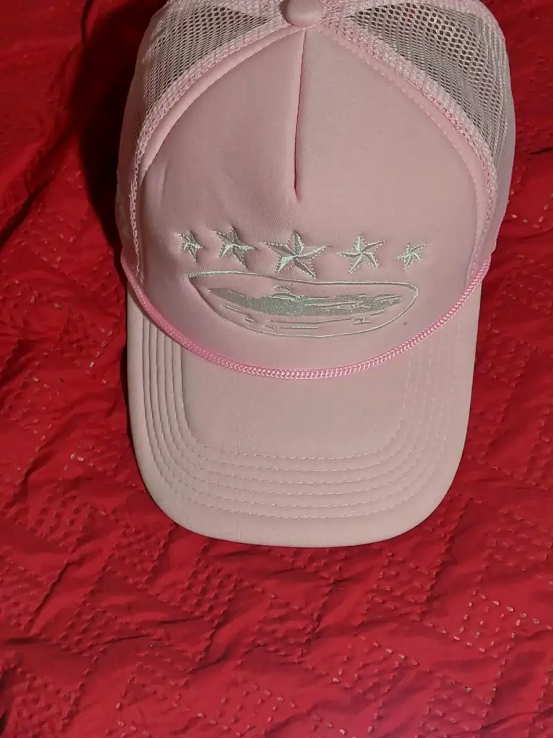 Gorra rosa con diseño de estrellas - 3