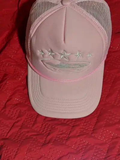 Gorra rosa con diseño de estrellas - miniatura 3