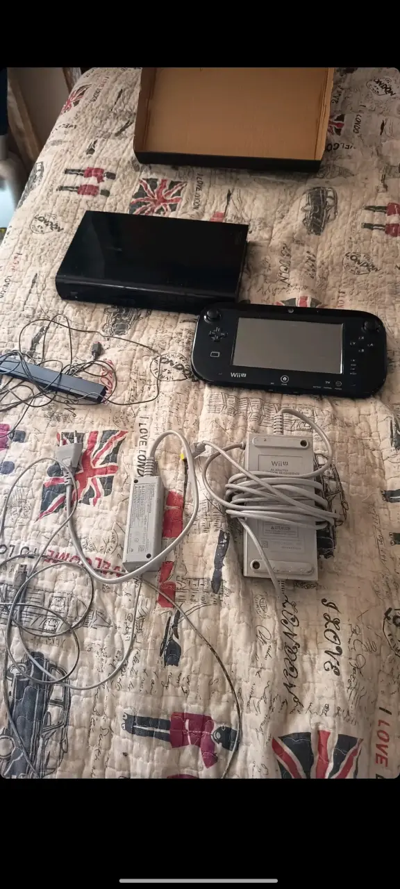 Consola Nintendo Wii U con accesorios