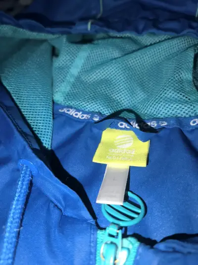 Chaqueta deportiva azul Adidas con capucha - miniatura 1
