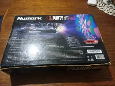 Controlador DJ Numark PartyMix con luces integrada - miniatura 6