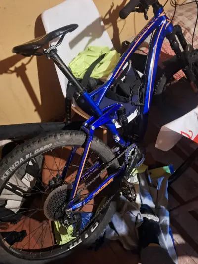 Bicicleta de montaña Mongoose Salvo sport - miniatura 3