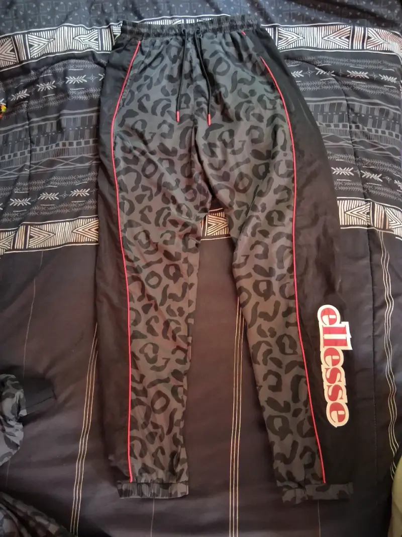 Conjunto deportivo Ellesse - 4