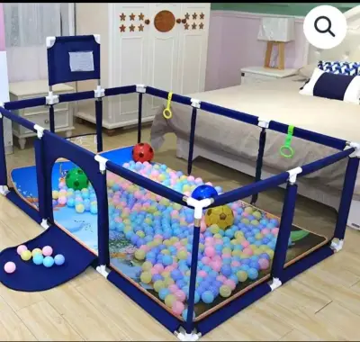 Corral de Juegos Infantil con Pelotas y Aros - miniatura 1