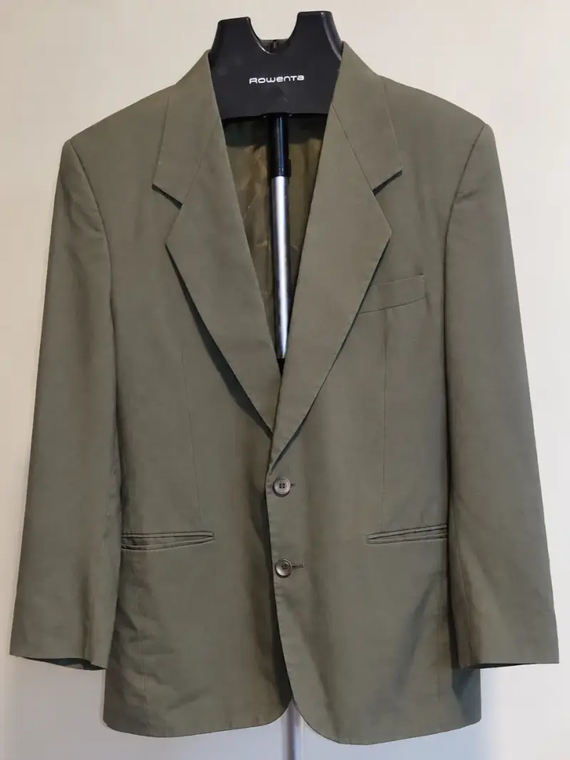 Blazer de Hombre Verde Oliva en Buen Estado
