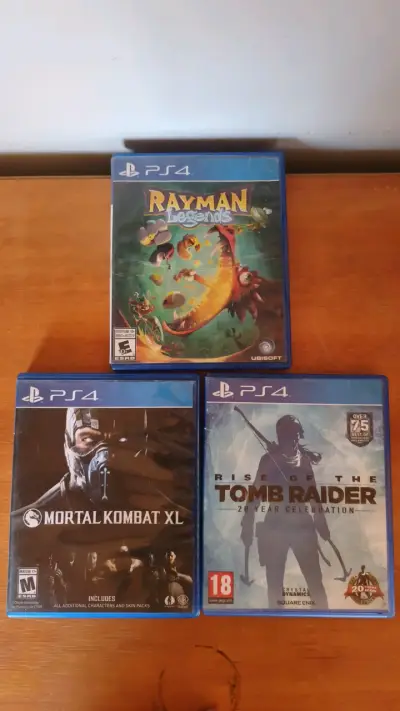 Se venden juegos de ps4 - miniatura 1