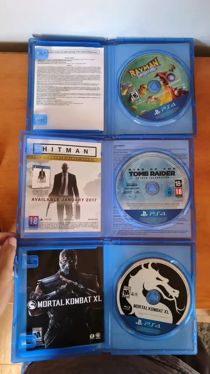 Se venden juegos de ps4 - 2