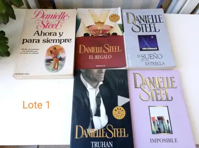 Lote de 10 libros de Danielle Steel en buen estado - miniatura 2