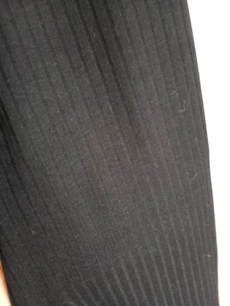 Pantalones acampanados negros de mujer - 2