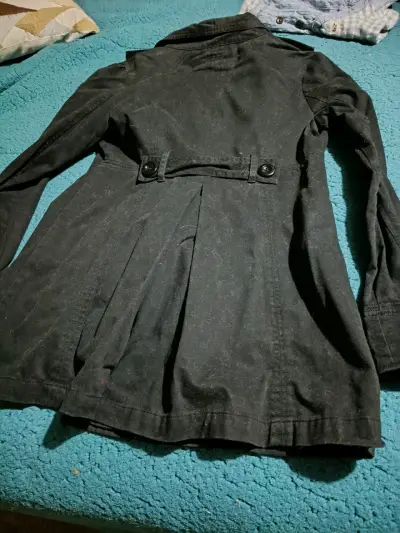 Abrigo  negro Sybilla talla S con botones - miniatura 3