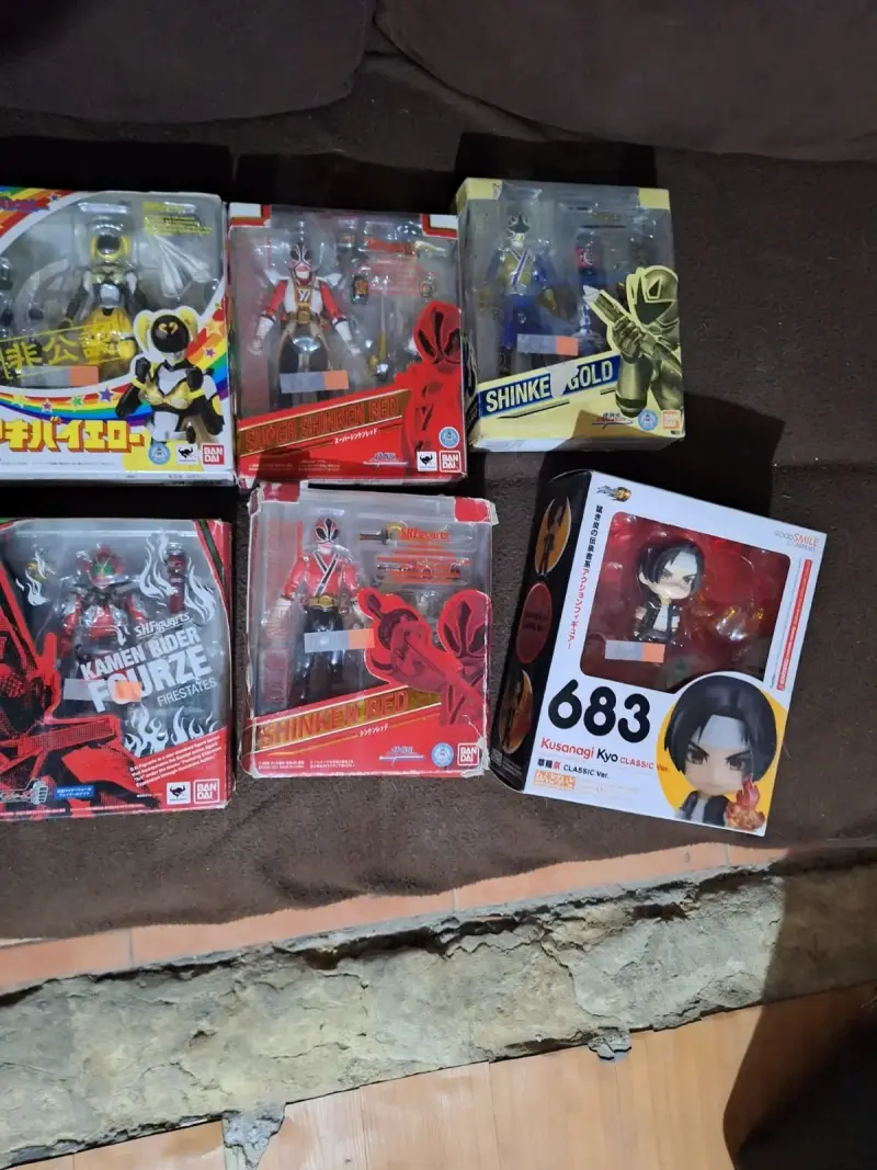 Figuras de acción Kamen Rider Super Sentai Bandai - 2