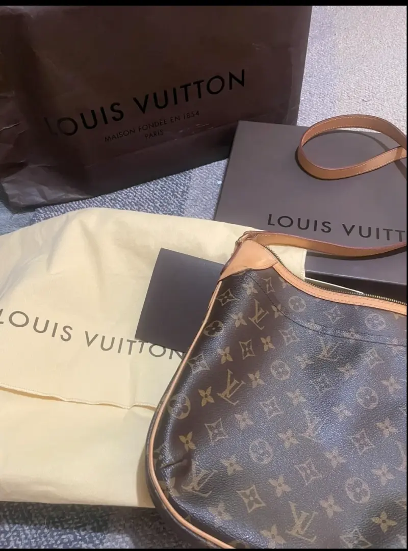 Bolso bandolera Louis Vuitton monograma clásico - 2