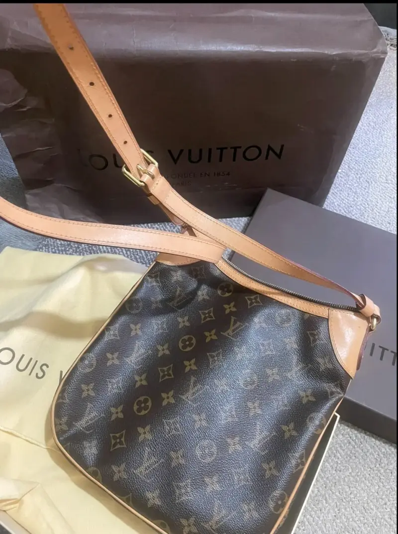 Bolso bandolera Louis Vuitton monograma clásico - 6