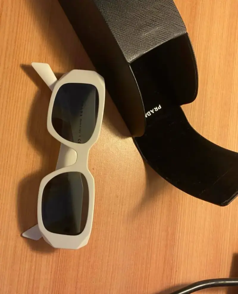 Gafas de Sol Prada Blancas Modernas