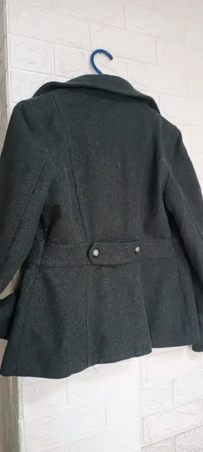 Abrigo negro de lana H&M para mujer - miniatura 3
