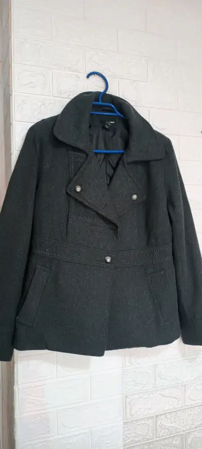 Abrigo negro de lana H&M para mujer - miniatura 4