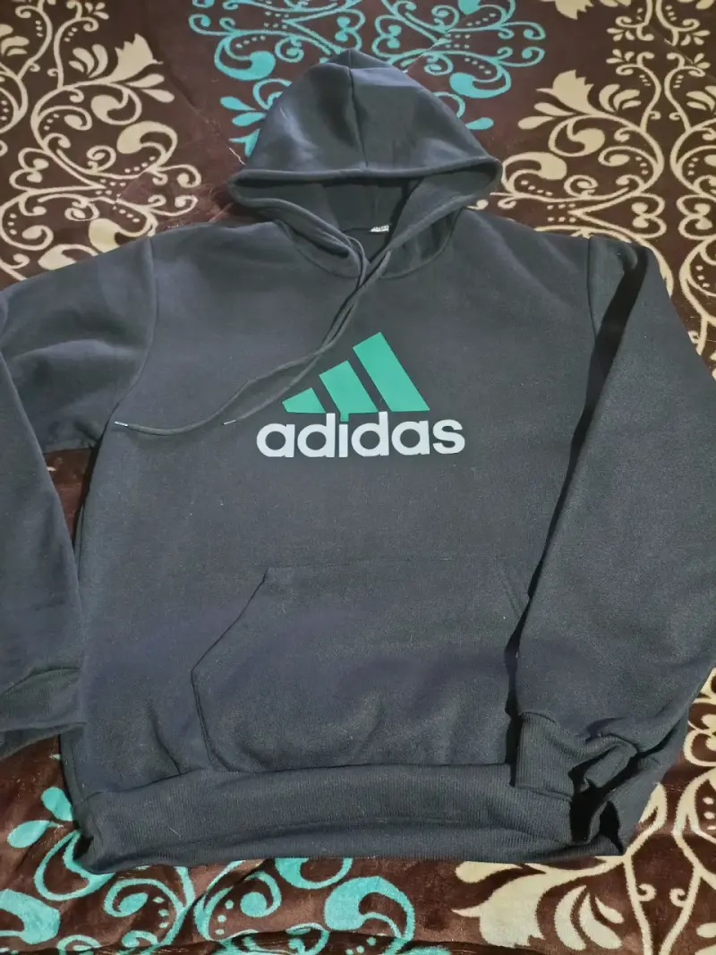Polerón con capucha Adidas negro unisex