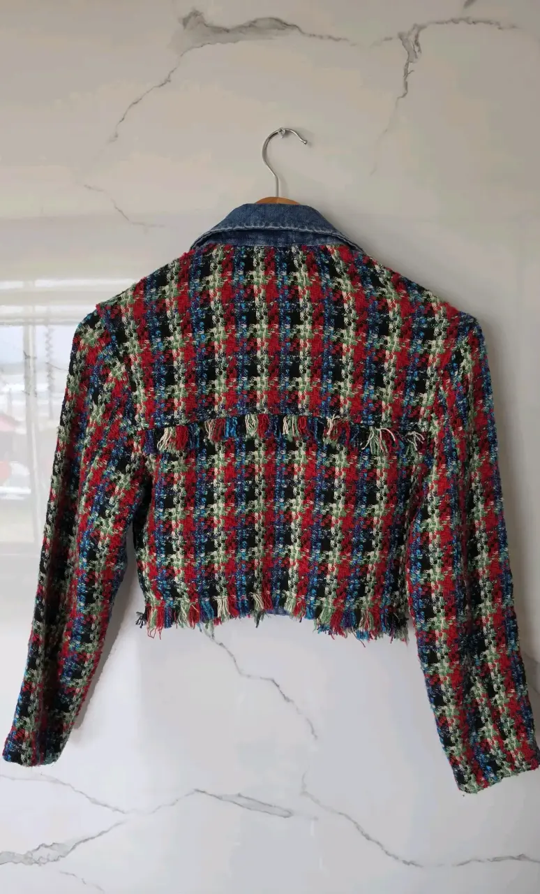 Chaqueta corta de mezclilla y tweed Bershka - 3