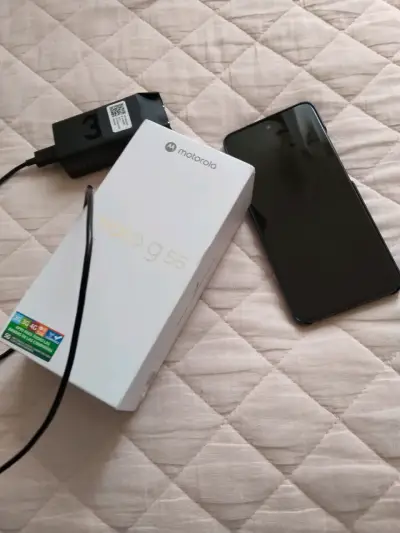 Smartphone Motorola Moto G 5G con caja - miniatura 3