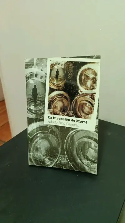 'La invención de Morel' de Adolfo Bioy Casare - miniatura 1
