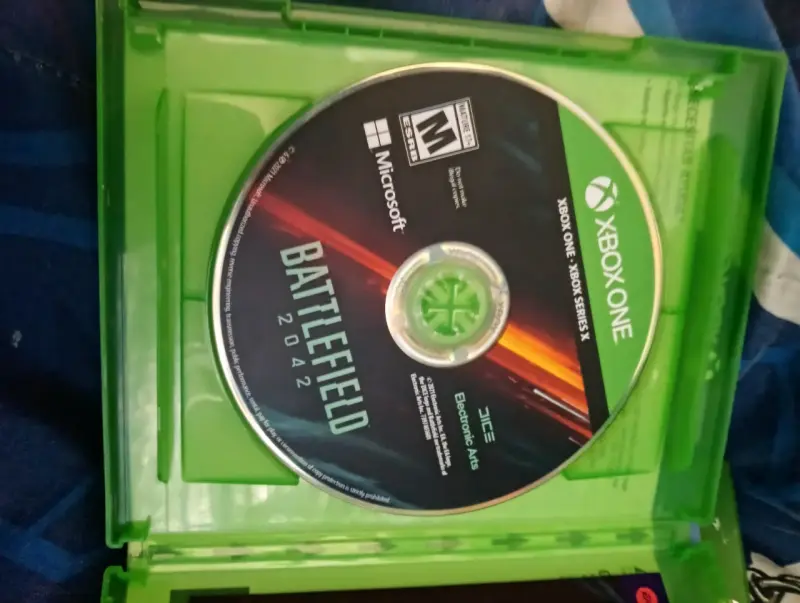 Juego Xbox One Battlefield 2042 en buen estado - 2