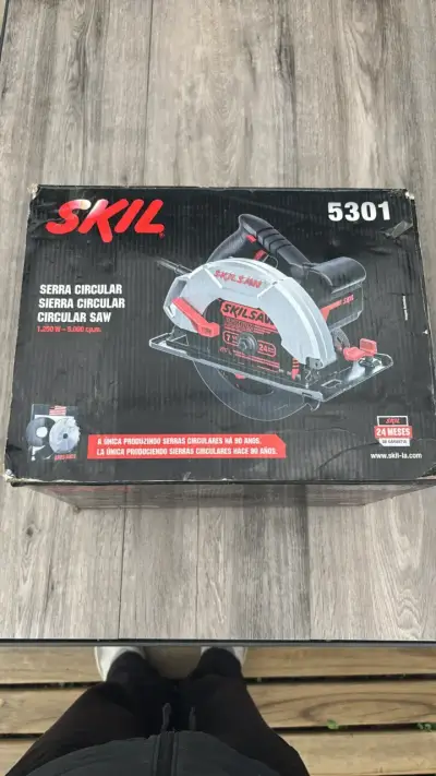 Sierra Circular Skil 5301 1250W - miniatura 1