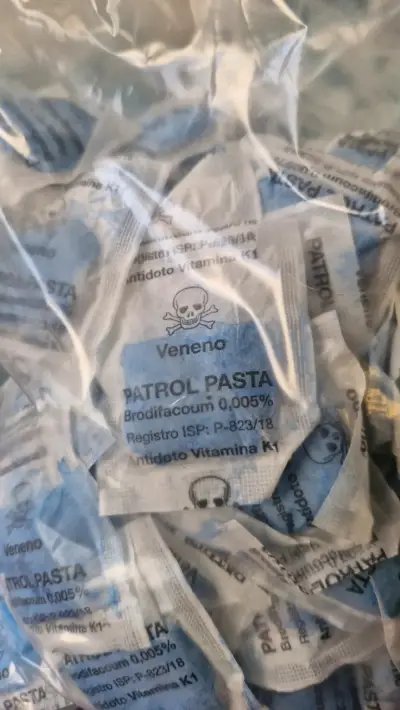 Veneno para roedores Patrol Pasta en bolsas - miniatura 1