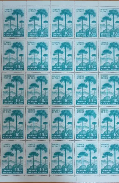 Pliegos de sellos postales de Chile con diseños hi - miniatura 2