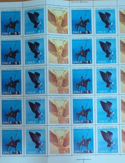 Pliegos de sellos postales de Chile con diseños hi - miniatura 3