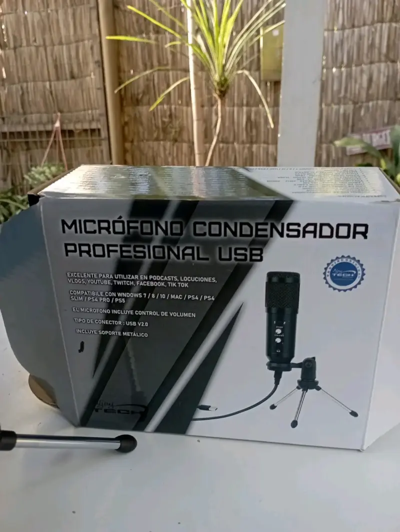 Micrófono condensador USB profesional con soporte - 1