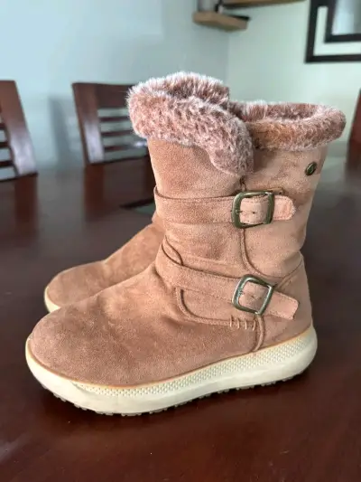 Botas de invierno para mujer con forro de piel sintética - miniatura 1