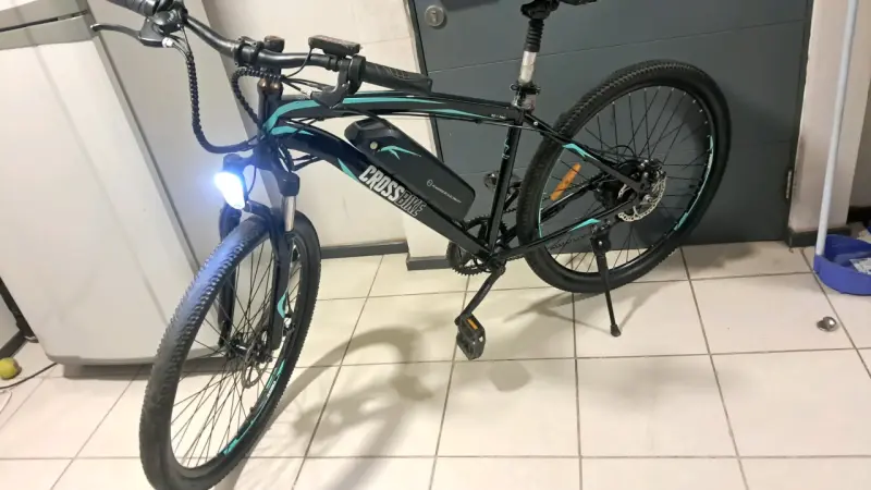Bicicleta eléctrica Crossbike EZ1 Pro con luz LED - 1