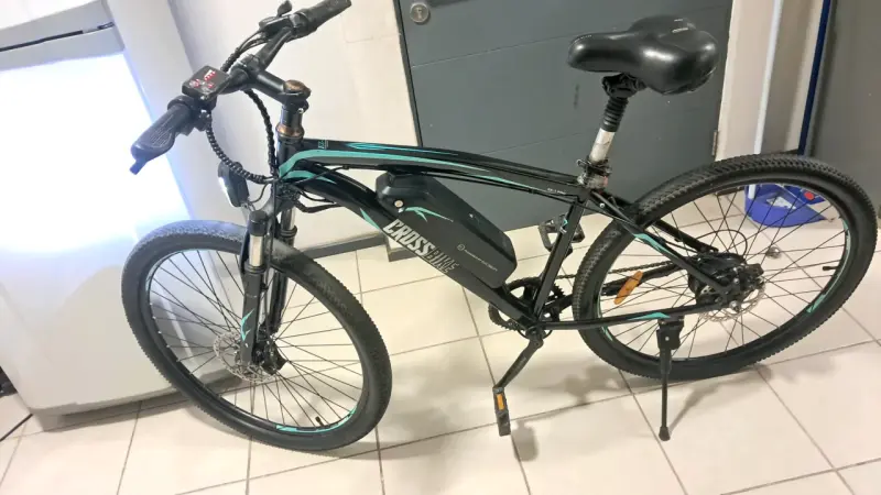 Bicicleta eléctrica Crossbike EZ1 Pro con luz LED - 3