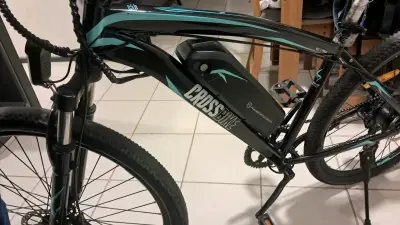 Bicicleta eléctrica Crossbike EZ1 Pro con luz LED - miniatura 4