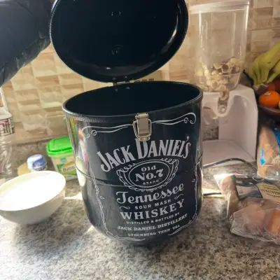 Enfriador de Bebidas Jack Daniel's Negro - miniatura 3