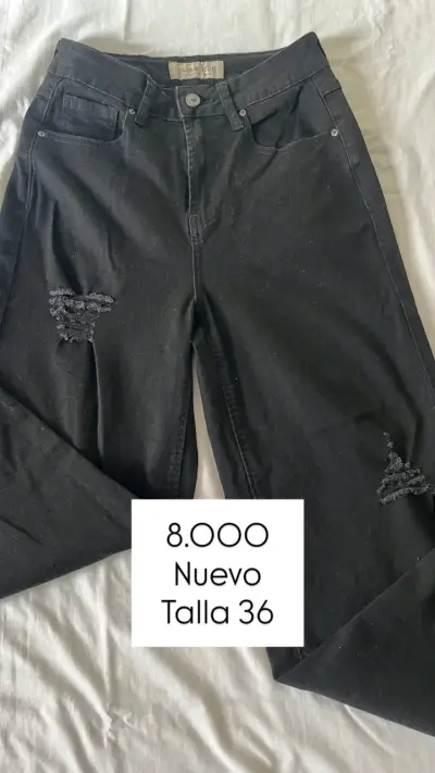 Jeans negros rasgados talla 36 nuevos - miniatura 1