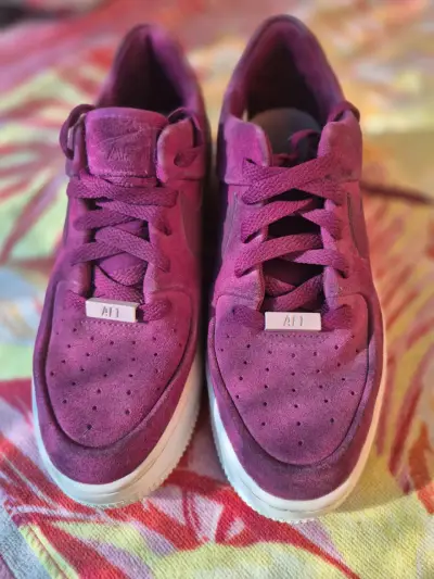 Zapatillas deportivas Nike Air Force 1 rosadas - miniatura 3