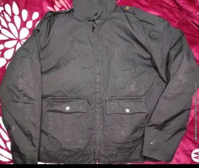 Chaqueta negra térmica de hombre - miniatura 1
