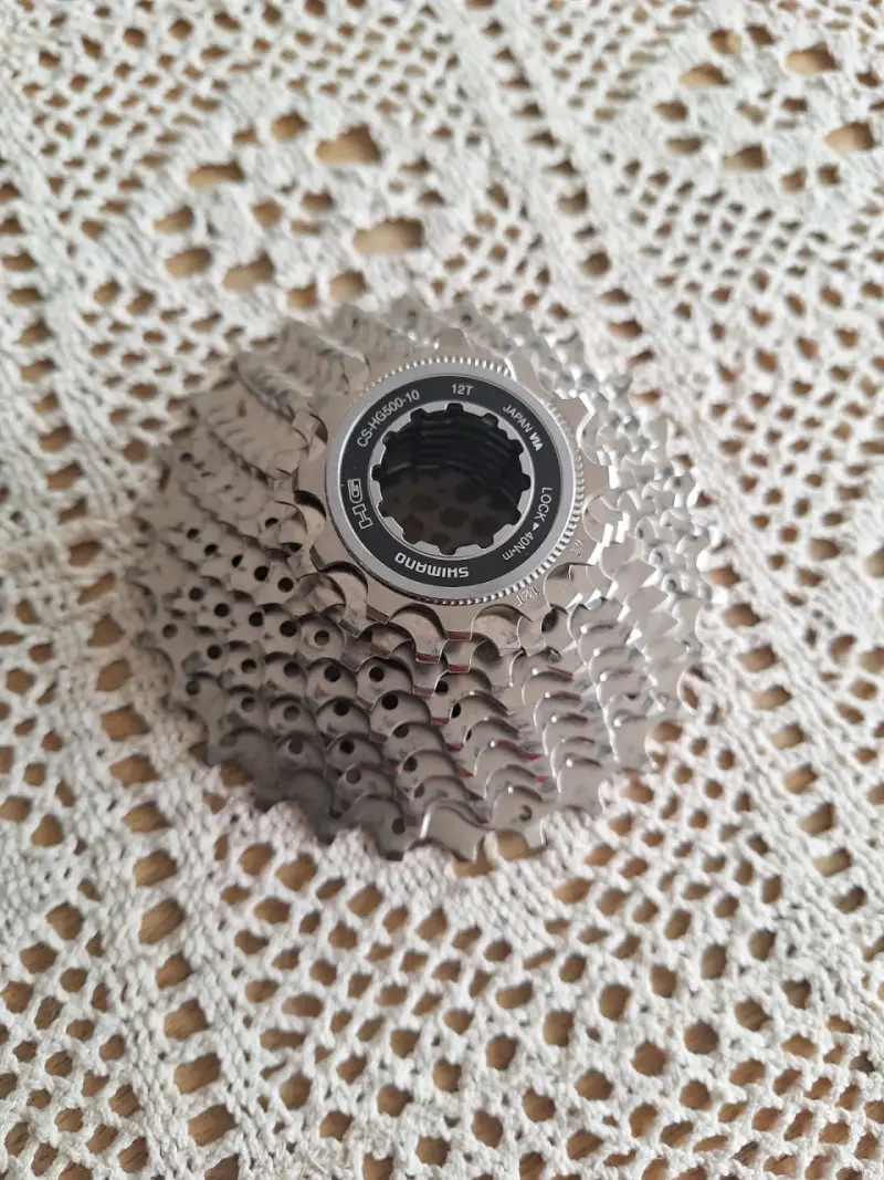 Cassette de bicicleta Shimano 10 velocidades - 1