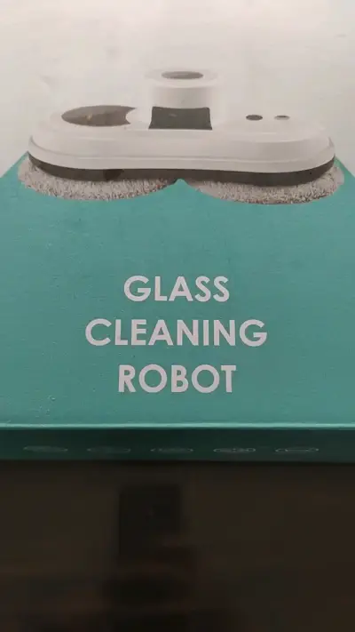 Robot limpiavidrios automático - miniatura 1